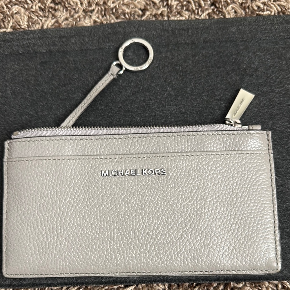 Michael Kors Pebbled Leather Wristlet in Gray